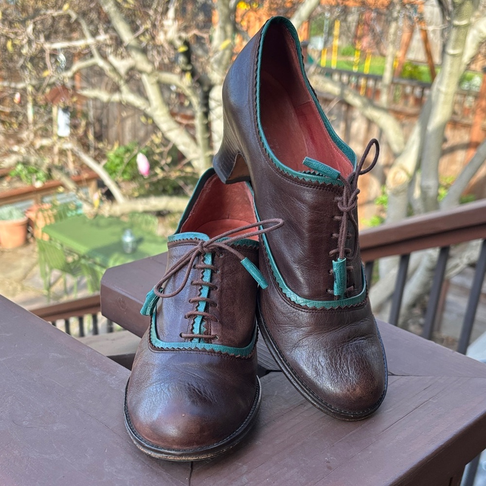 Brown Leather Lace-Up Heels with Teal Accents